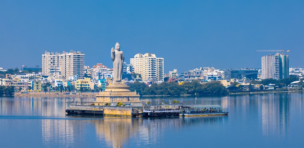 Explore the Majesty of Hyderabad: 15 Must-Visit Tourist Places